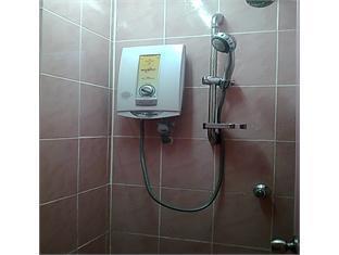 Borneo Gaya Hostel